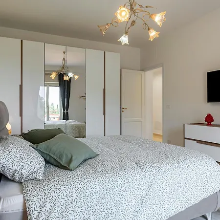 Διαμέρισμα Guesthost - Lovely Flat In With Balcony *